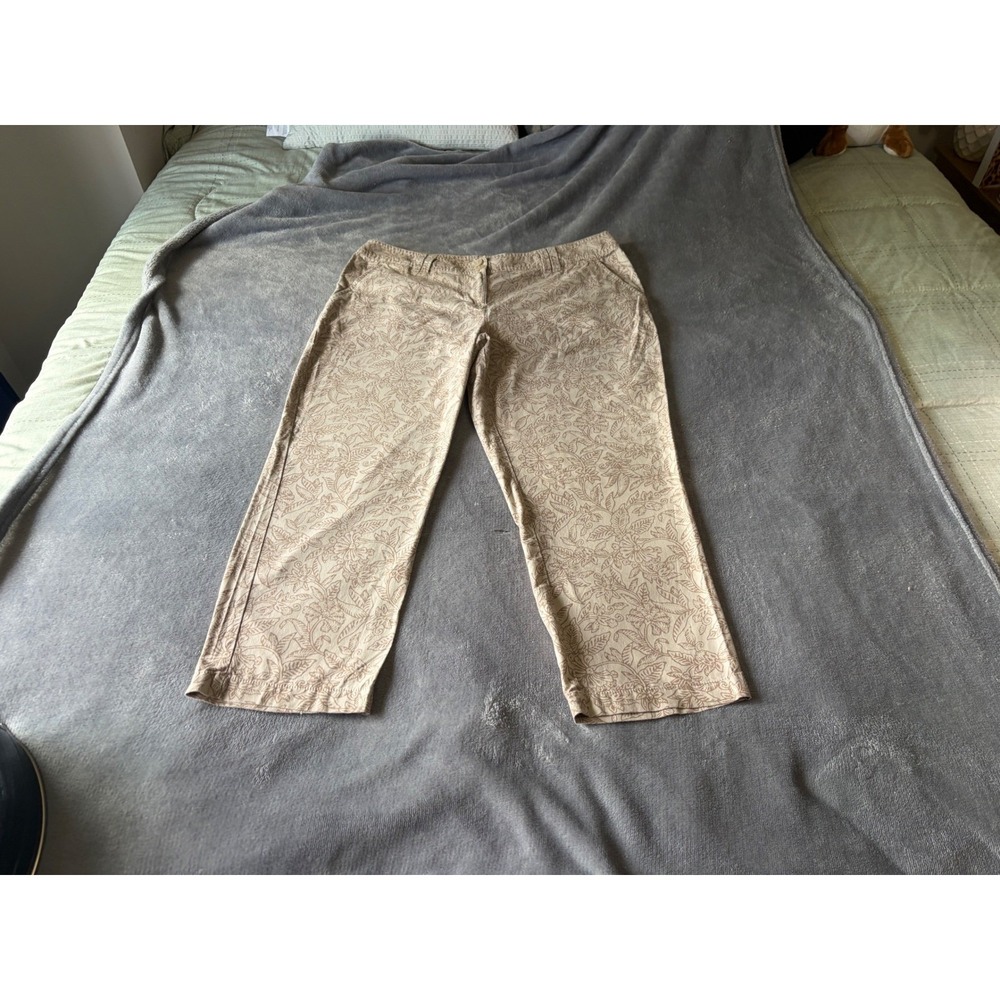 Tommy Bahama Womens 10 Tan Floral Cotton Crop Pants Straight Leg Tropical Leaf - Picture 3 of 9